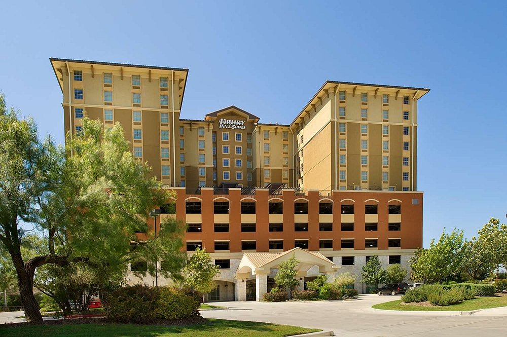 hotel-image-san-antonio.jpg__PID:7ee0e0ee-58ce-4b2b-a516-95b565512c49